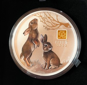 1 Kilogramm Silber Perth Mint Color Hase / Rabbit mit 1 Gramm Gold Privy inkl. Box / COA - max. 388 Stk ( inkl. gesetzl. Mwst )