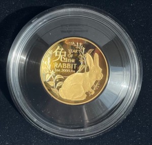 1 oz Gold Royal Australian Mint " domed shaped " Lunar Rabbit inkl. Box COA - max 750 Stk